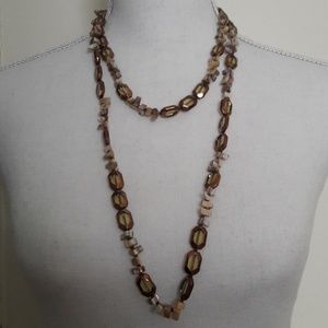 Adjustable length necklace